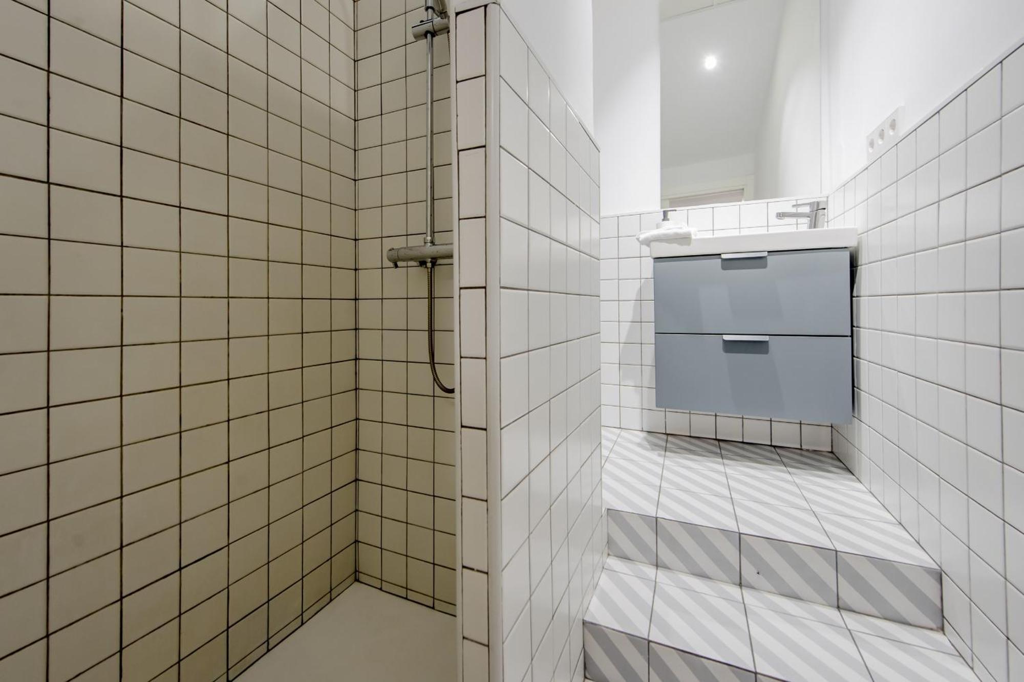 Modern Apt Para 7Pax En Chamberi-Ponzano Madrid Exterior photo