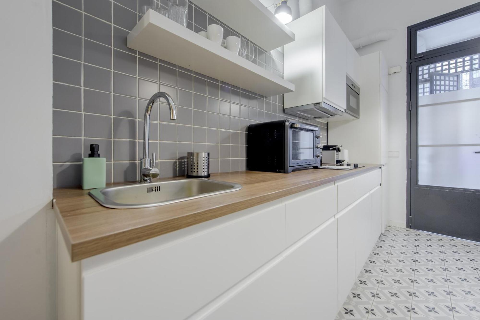 Modern Apt Para 7Pax En Chamberi-Ponzano Madrid Exterior photo