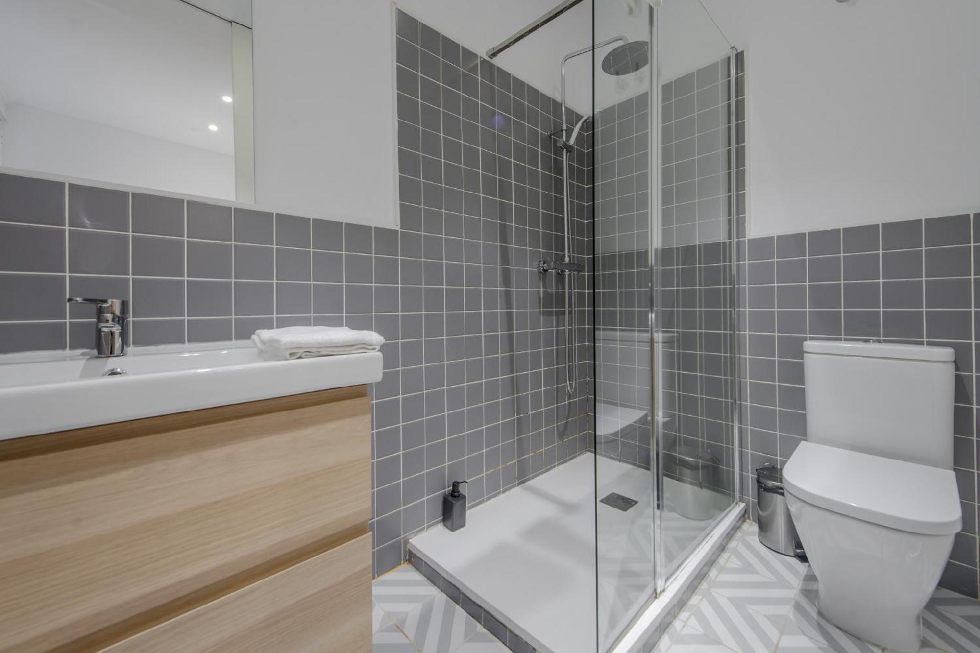 Modern Apt Para 7Pax En Chamberi-Ponzano Madrid Exterior photo